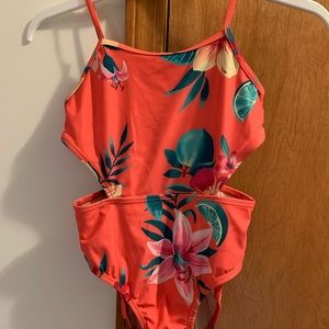 Girls one piece swim suit